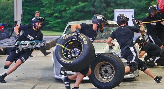 How to think about meetings like a NASCAR&nbsp;team.