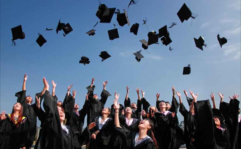 12 important life lessons for new&nbsp;graduates.
