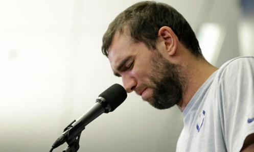 AP COLTS LUCK FOOTBALL S FBN USA IN