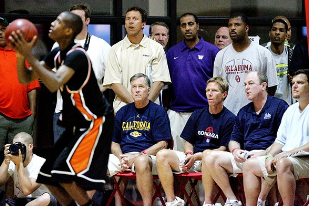 Want to be great at marketing and sales? Think like a college&nbsp;coach.