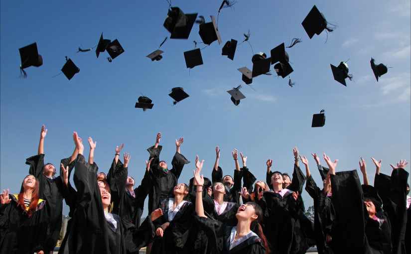 12 important life lessons for new&nbsp;graduates.