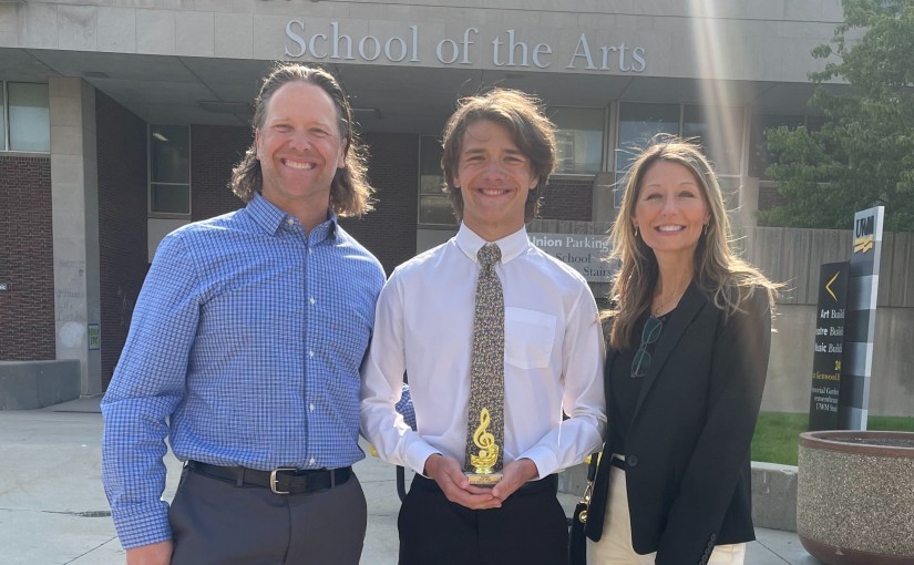 How to present an award in a more rewarding&nbsp;way.